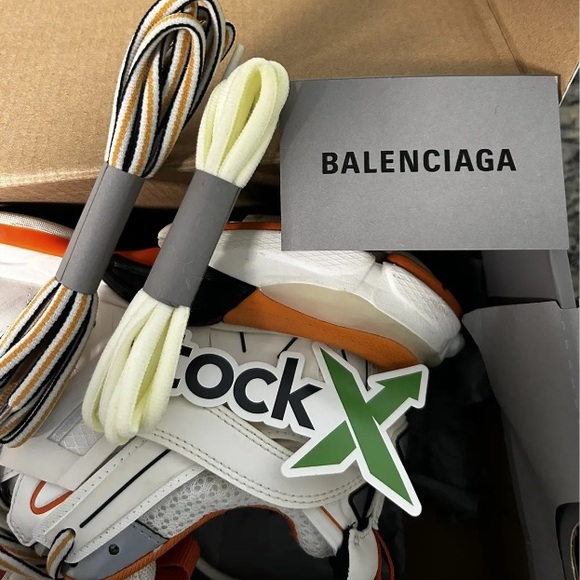 Balenciagas Track - Picture 1 of 3